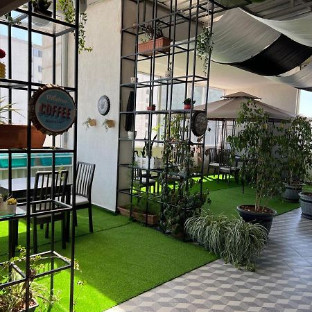 Ecco Modern Guest House Адис Абеба Екстериор снимка