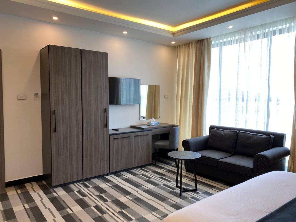 Ecco Modern Guest House Адис Абеба Екстериор снимка