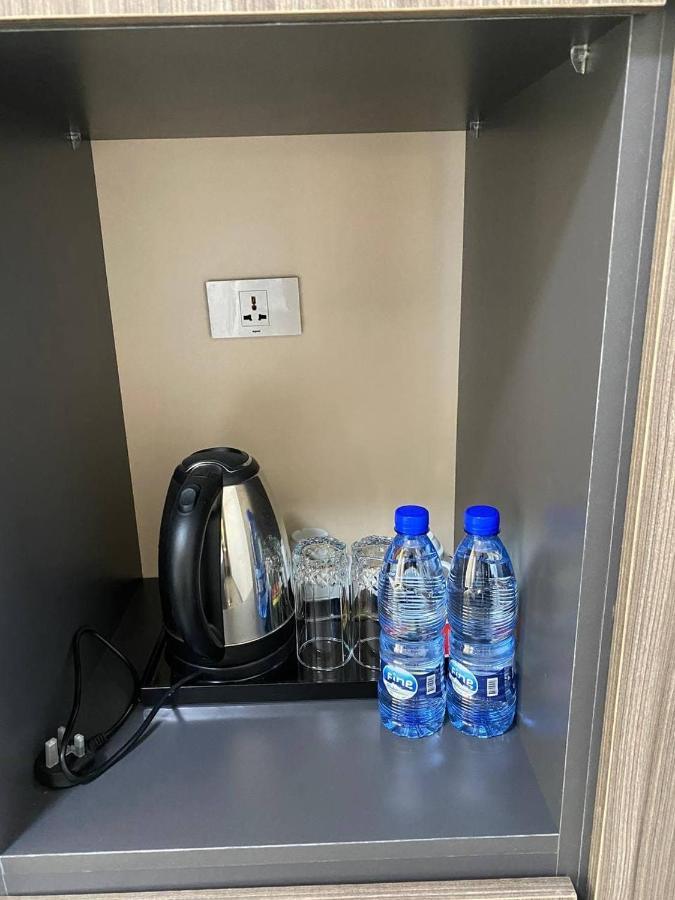 Ecco Modern Guest House Адис Абеба Екстериор снимка